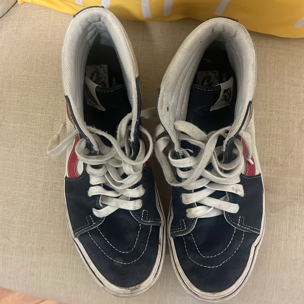 Vans. Red, White and blue - Picture 2 of 5